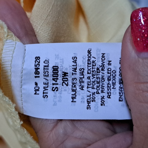 Sag Harbor Yellow 2 Button Closure Blazer Jacket. Size 20 NWOT - Picture 10 of 10